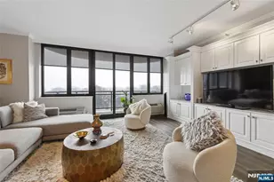 100 Carlyle Dr 9Es, Cliffside Park, NJ 07010 - Photo 4