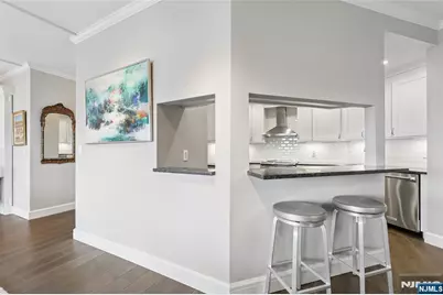 100 Carlyle Drive 9Es #9ES, Cliffside Park, NJ 07010 - Photo 14