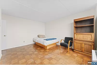 250 Gorge 14J #14J, Cliffside Park, NJ 07010 - Photo 20