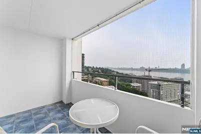 250 Gorge 14J #14J, Cliffside Park, NJ 07010 - Photo 22