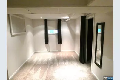 355 Elm Street 2 #2, Elmwood Park, NJ 07407 - Photo 8