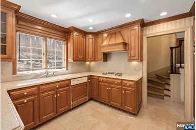 14 Adams Drive, Cresskill, NJ 07626 - Photo 8