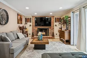 29 Woodside Dr, Rockaway Township, NJ 07866 - Photo 10