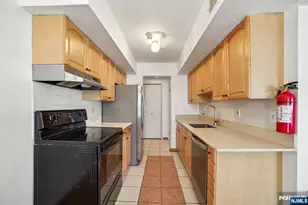 1491 John Street 10, Fort Lee, NJ 07024 - Photo 8