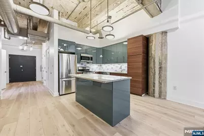 140 Bay Street 2D #2D, Jersey City, NJ 07302 - Photo 6