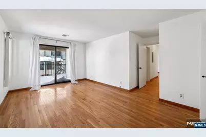 1491 John Street 10 #10, Fort Lee, NJ 07024 - Photo 14