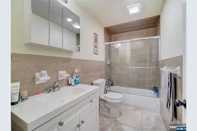 433 Linden Avenue, Elizabeth, NJ 07202 - Photo 16