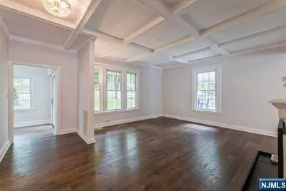 92 Highwood Avenue, Tenafly, NJ 07670 - Photo 8