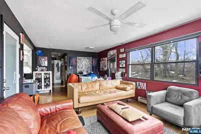 82 Garfield Avenue, Jersey City, NJ 07305 - Photo 6