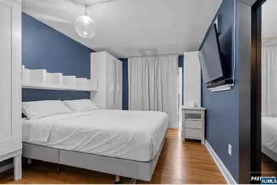 82 Garfield Avenue, Jersey City, NJ 07305 - Photo 44
