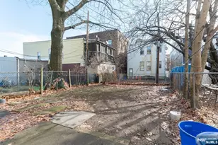 208 19th St, East Orange, NJ 07017 - Photo 22