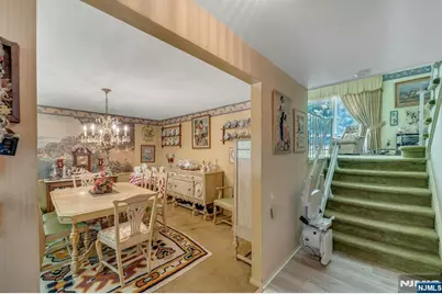 75 Cherokee Avenue, Allendale, NJ 07401 - Photo 10