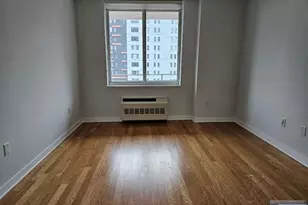 807 Hudson Park, Edgewater, NJ 07020 - Photo 12