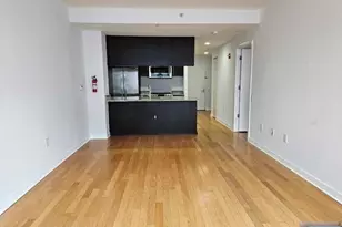 807 Hudson Park, Edgewater, NJ 07020 - Photo 2