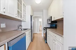 6600 Blvd East 15D, West New York, NJ 07093 - Photo 12