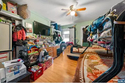 610 Main, Paterson, NJ 07503 - Photo 16