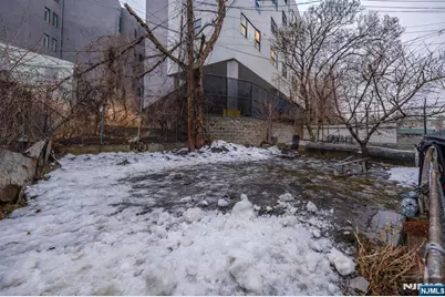 610 Main, Paterson, NJ 07503 - Photo 30