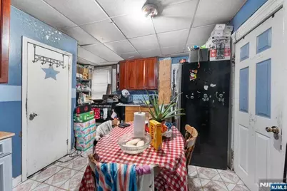 610 Main, Paterson, NJ 07503 - Photo 10