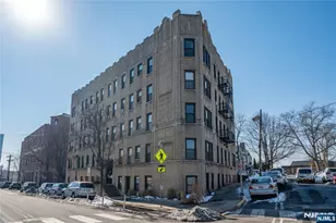 787 Summit Ave 11, Jersey City, NJ 07307 - Photo 30