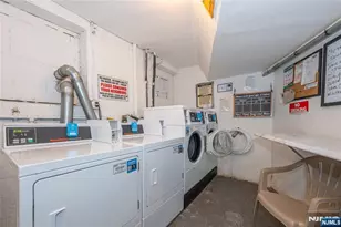 787 Summit Ave 11, Jersey City, NJ 07307 - Photo 18