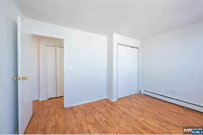787 Summit Avenue 11 #11, Jersey City, NJ 07307 - Photo 12