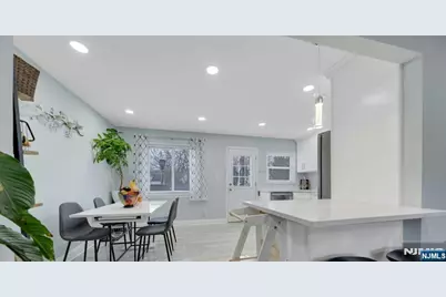 50 Henry Street, Hasbrouck Heights, NJ 07604 - Photo 8