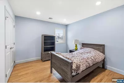 26 Laurie Drive, Englewood Cliffs, NJ 07632 - Photo 24