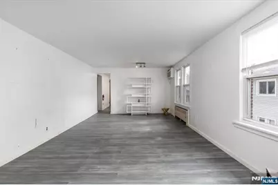 7 Delafield Avenue, Rutherford, NJ 07070 - Photo 18