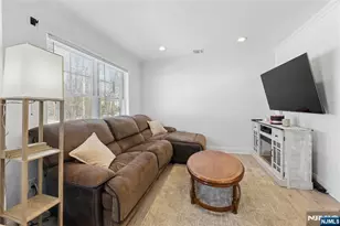 53 Crest St, Westwood, NJ 07675 - Photo 4