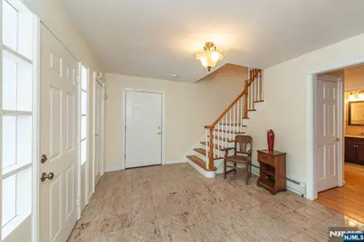 5 Pin Oak, West Caldwell, NJ 07006 - Photo 20