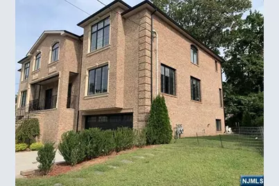 327 Lincoln Avenue B #B, Fort Lee, NJ 07024 - Photo 2