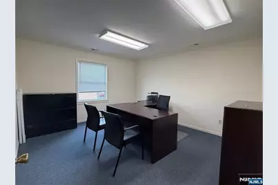 678 Westwood Avenue 2nd Floor #2nd Floor, River Vale Township, NJ 07675 - Photo 10