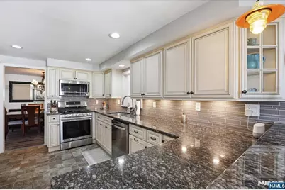 72 Saddle River Road, Waldwick, NJ 07463 - Photo 14