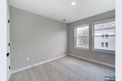 32 N 14th Street, Newark, NJ 07107 - Photo 16