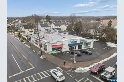 1200 Stuyvesant Avenue, Union Township, NJ 07083 - Photo 2