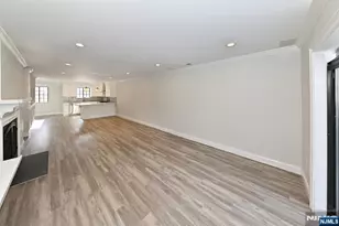 708 Thoreau Ct, Mahwah, NJ 07430 - Photo 10