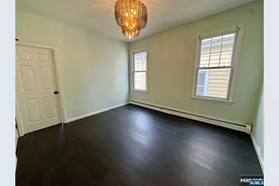 318 Ampere Parkway 2nd Floor #2nd Floor, Bloomfield, NJ 07003 - Photo 6