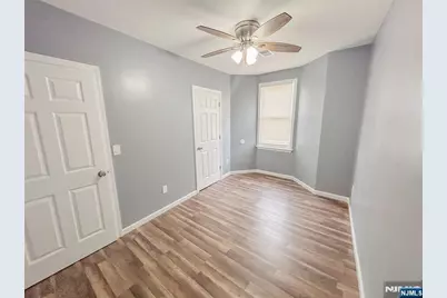 413 S 16th Street, Newark, NJ 07103 - Photo 18