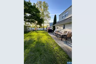35 Rose Terrace, Cedar Grove, NJ 07009 - Photo 18