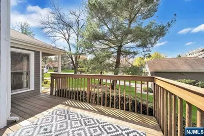 153 Oldwoods Court, Mahwah, NJ 07430 - Photo 18