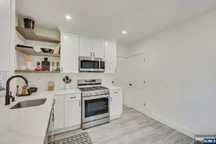 299A 7th Ave, Newark, NJ 07107 - Photo 16