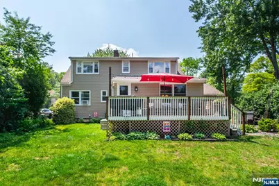 26 Godwin Avenue, Fair Lawn, NJ 07410 - Photo 2