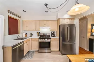 26 Godwin Ave, Fair Lawn, NJ 07410 - Photo 8