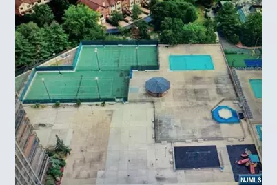 300 Winston Drive 207 #207, Cliffside Park, NJ 07010 - Photo 4