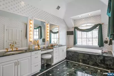 19 Academy Lane, Demarest, NJ 07627 - Photo 20