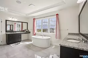 281 Crescent Ave, Mahwah, NJ 07430 - Photo 34