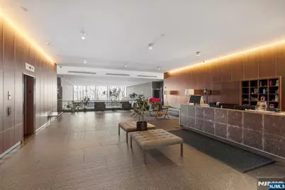 1 Executive Drive 408 #408, Fort Lee, NJ 07024 - Photo 4