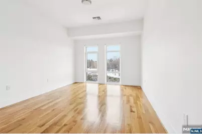 1 Executive Drive 408 #408, Fort Lee, NJ 07024 - Photo 16