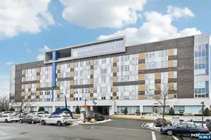 1 Executive Dr 408, Fort Lee, NJ 07024 - Photo 1