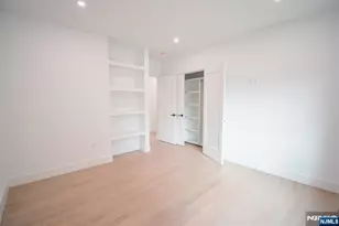 28 Prospect St, Palisades Park, NJ 07650 - Photo 14